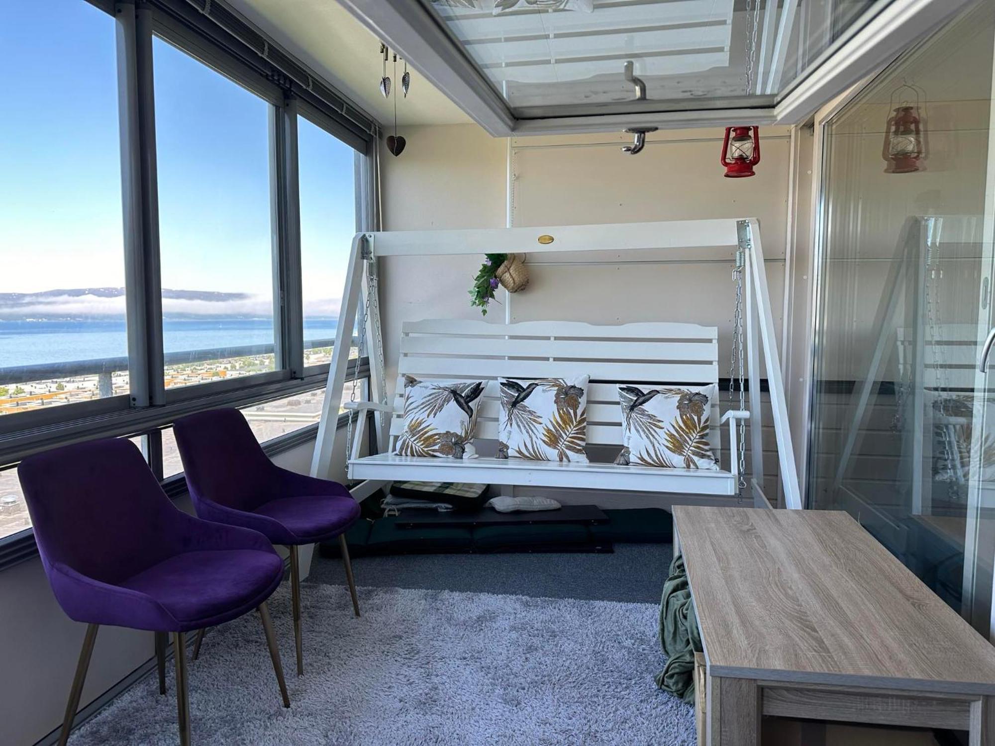 Arctic Inn, Cozy Single Bed Private Room In A Shared Apartment With Stunning Tromso Views 외부 사진